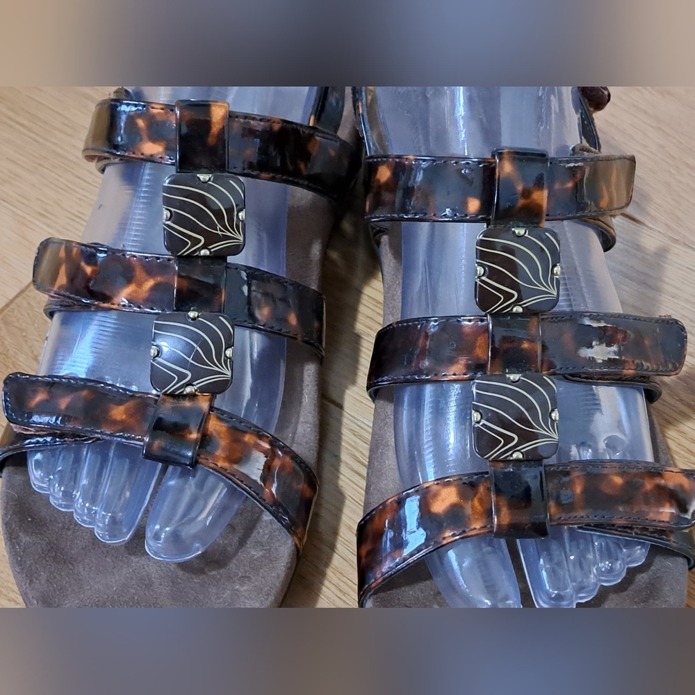 Vionic Amber Sandal Tortoise Pattern US 7 EUR 38 - image 3